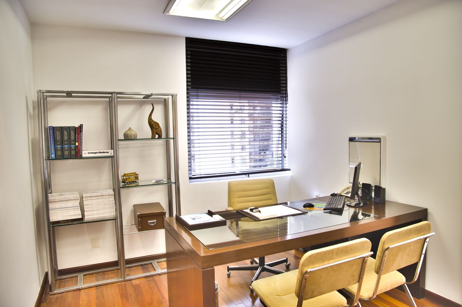 Levent Hukuk Mavi · ofis
