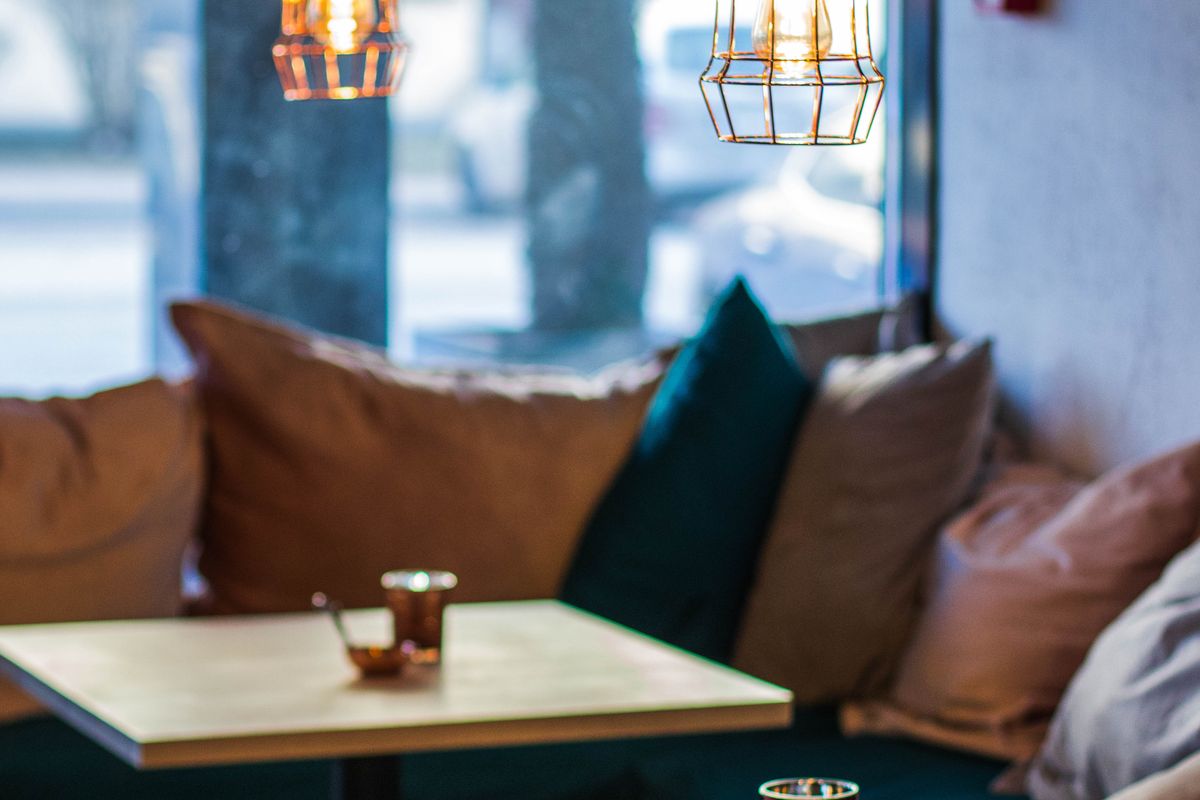 Bistro Adaçayı atmosferi